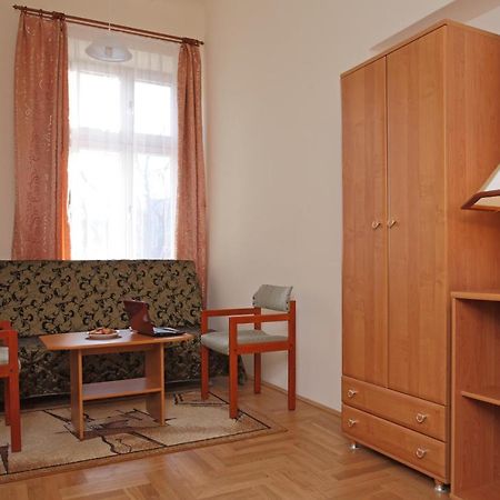Enigma Hostel Kraków Rum bild