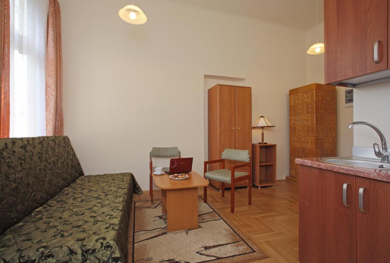 Enigma Hostel Kraków Rum bild